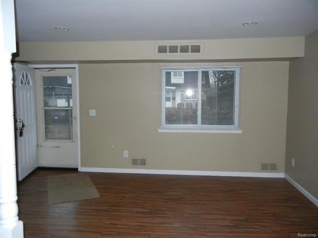 41172 N Woodbury Green Dr #73 - Photo 2 of 16