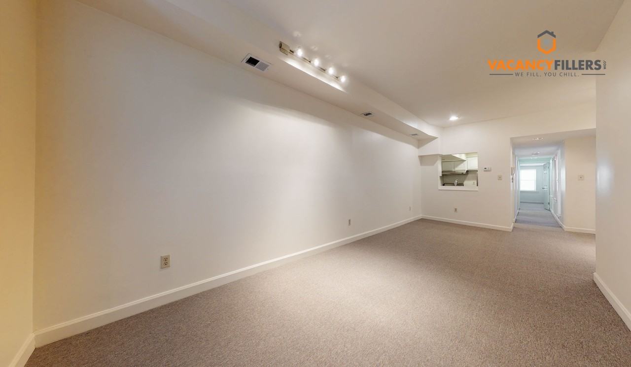 731 S Bond St #1 - Photo 2 of 15