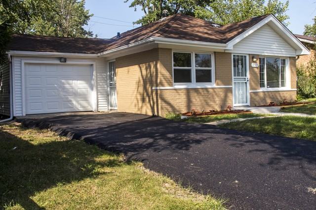 555 Hickory St - Photo 2 of 14