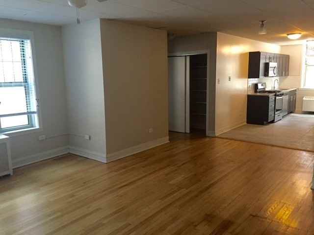 1323 E Madison Park #3 - Photo 3 of 10