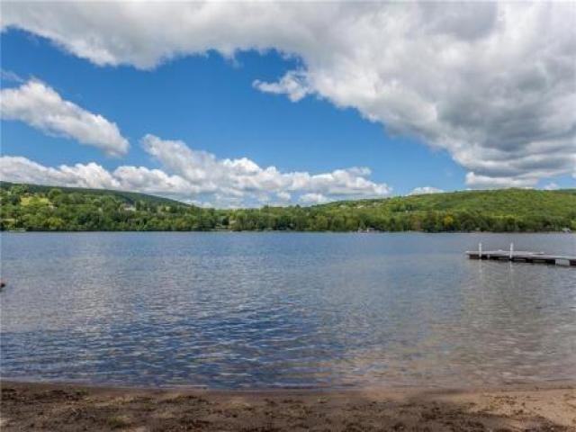 155 W Shore Rd - Photo 2 of 6