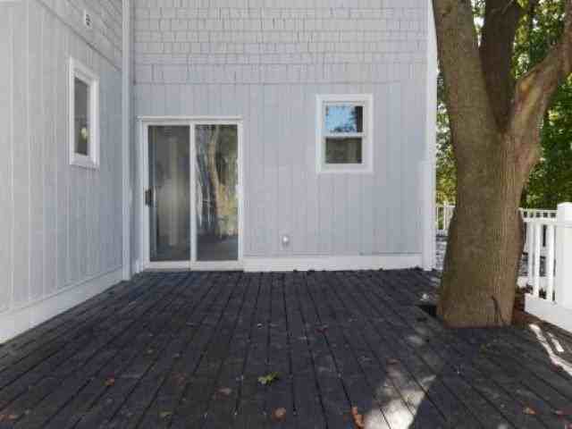 7 Newbridge St - Photo 3 of 6