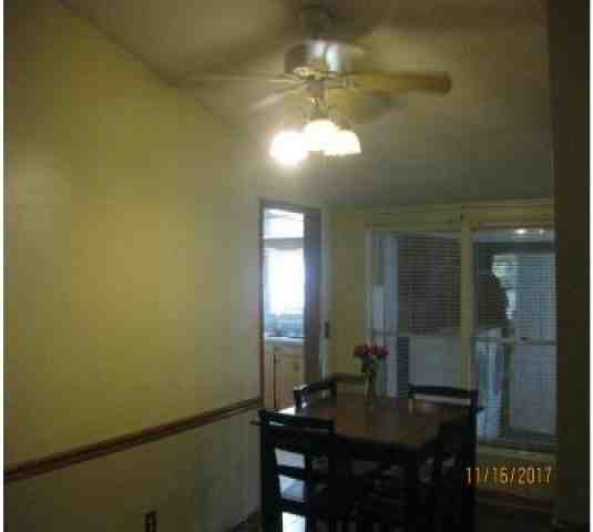 110 Van Buren St SE - Photo 3 of 6