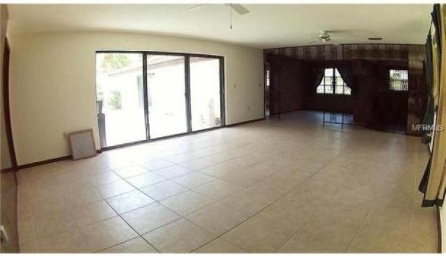 2258 Westbury Ave - Photo 3 of 6