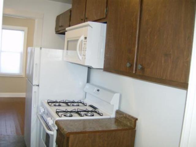 508 Gertrude St - Photo 3 of 6