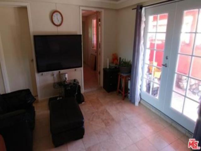 3922 Cambria Rd - Photo 2 of 6