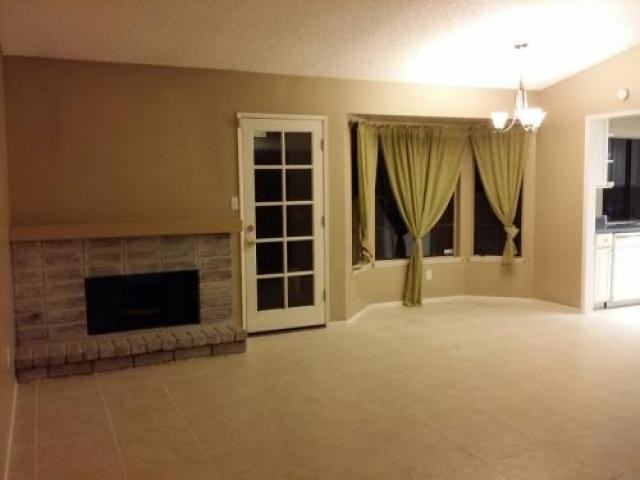 6085 N Walnut Ave - Photo 3 of 3