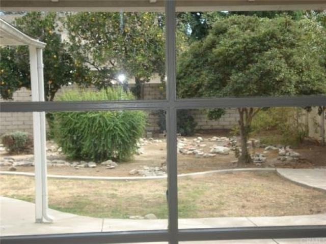 1419 N Westwood Ave - Photo 2 of 6