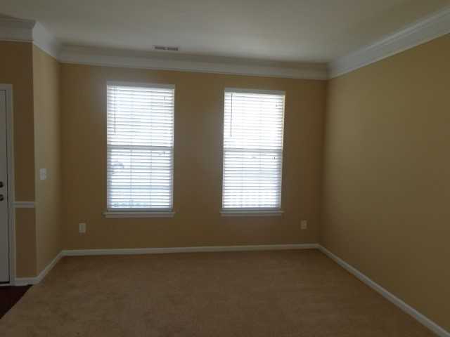 13705 Stringfellow Ln - Photo 3 of 13