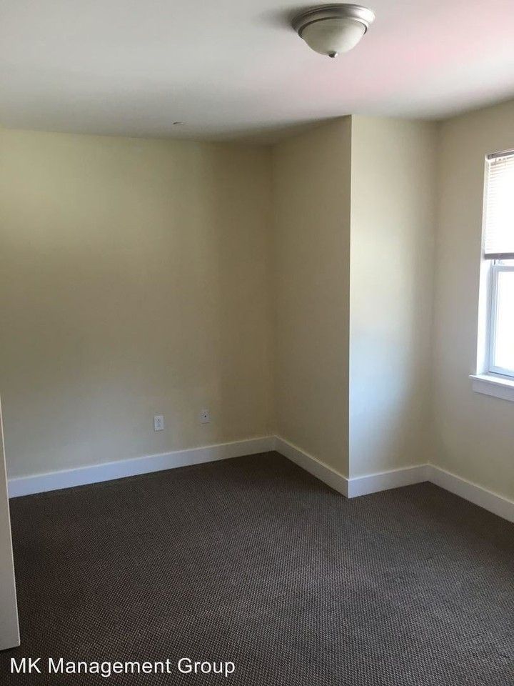 1620 Jefferson - Photo 3 of 4
