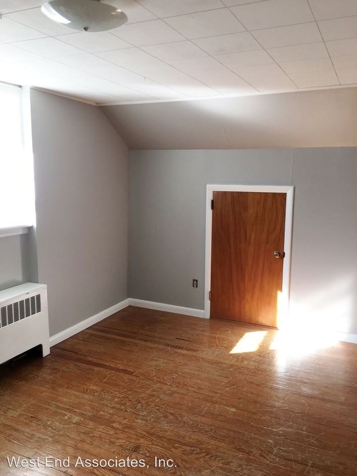 5 Lily Ln - Photo 3 of 15