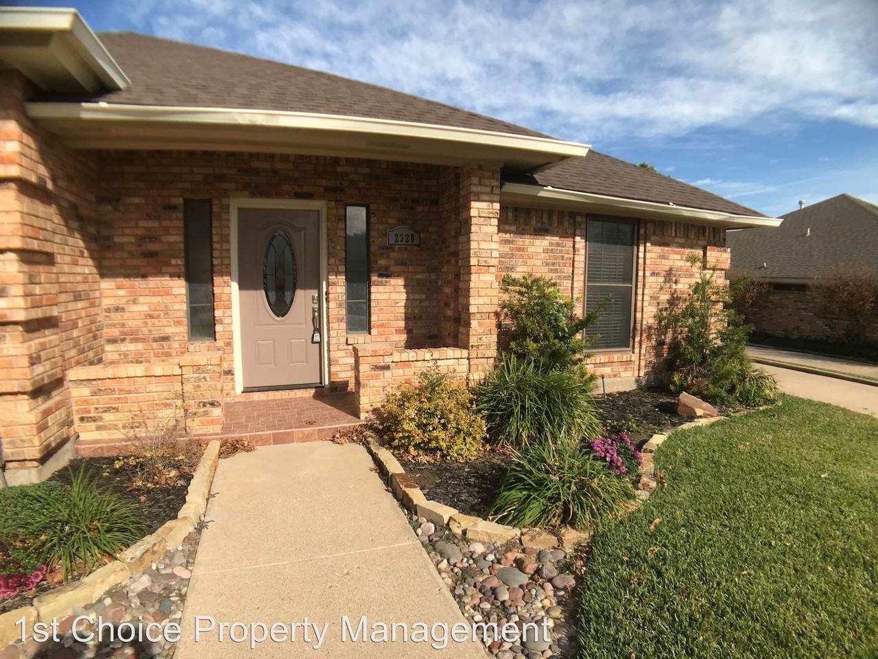 2328 Ridgewood - Photo 2 of 28