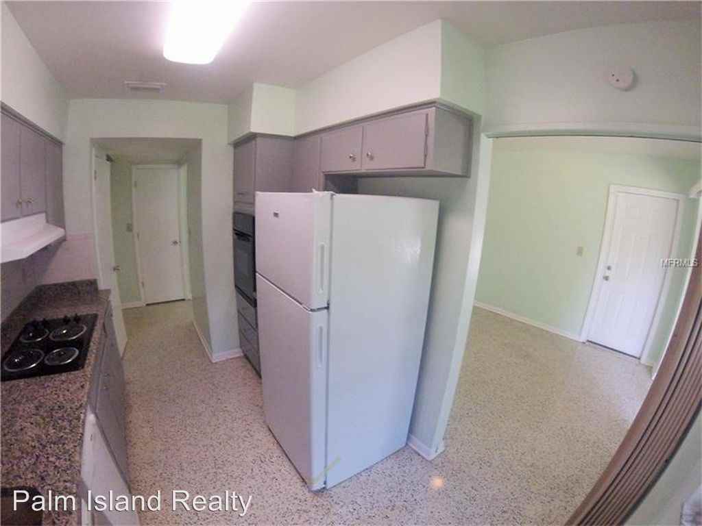 6230 Travis Blvd - Photo 2 of 13