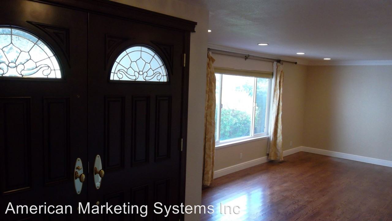 3311 Cheshire Dr - Photo 3 of 19