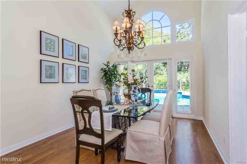 6 Westcliff - Photo 2 of 31