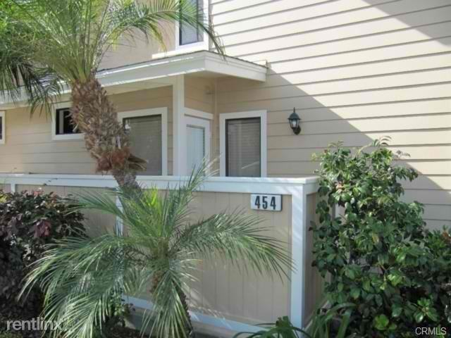 454 Seaward Rd - Photo 2 of 23