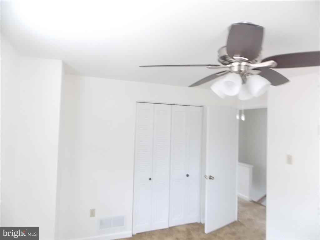 610 Gibson Rd - Photo 3 of 19