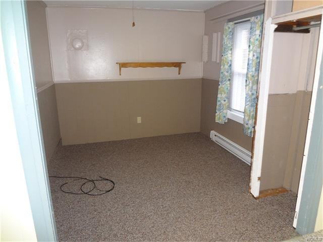 7 1st St - Photo 3 of 10