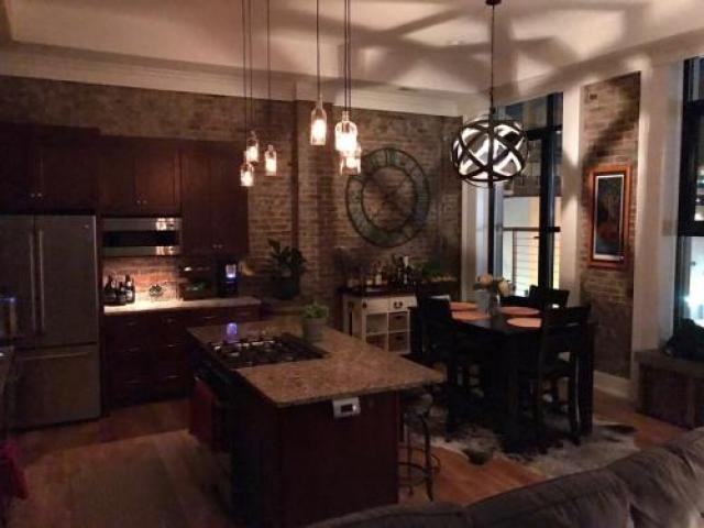 415 E Market St - Photo 3 of 6