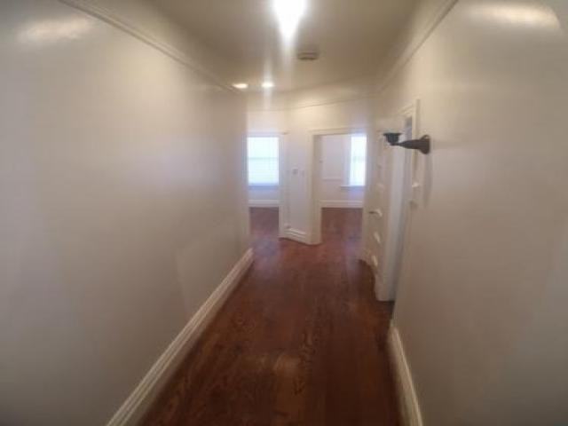 1845 Powell St - Photo 3 of 6