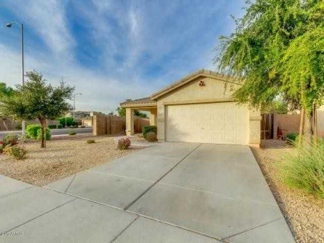 13160 W Fairmont Ave - Photo 2 of 6