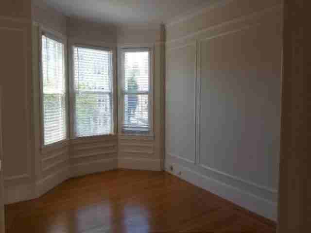 15 Guerrero St - Photo 2 of 6