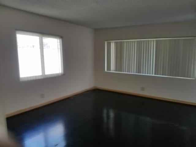 3707 Baldwin Ave - Photo 2 of 6