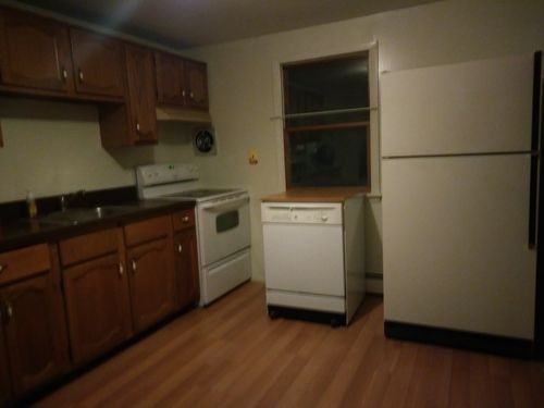 1175 Cassel Ave - Photo 2 of 6