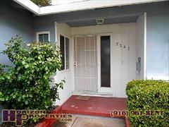 5241 Fernwood Way - Photo 3 of 20