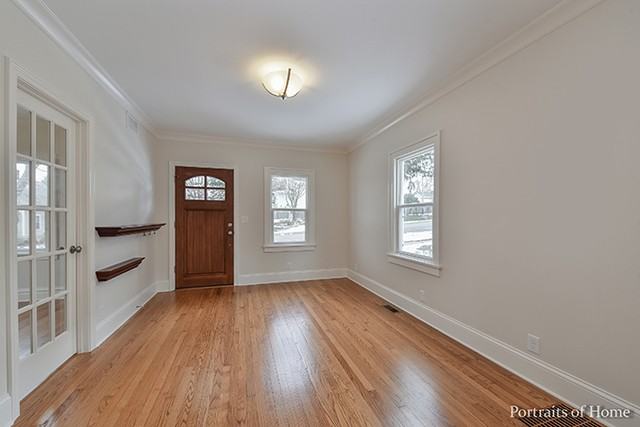 207 7th St - Photo 2 of 16