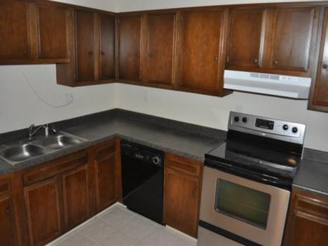 2300 Dundee Rd - Photo 3 of 6