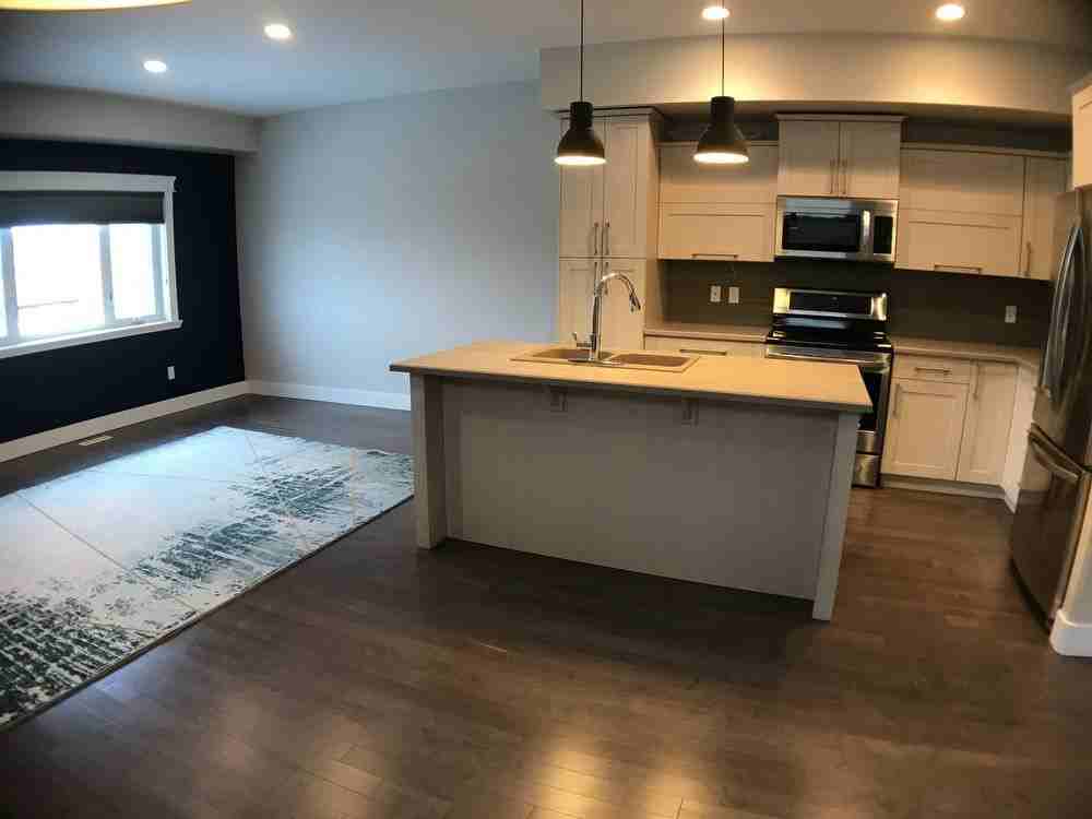 201 Collicott Dr - Photo 3 of 27