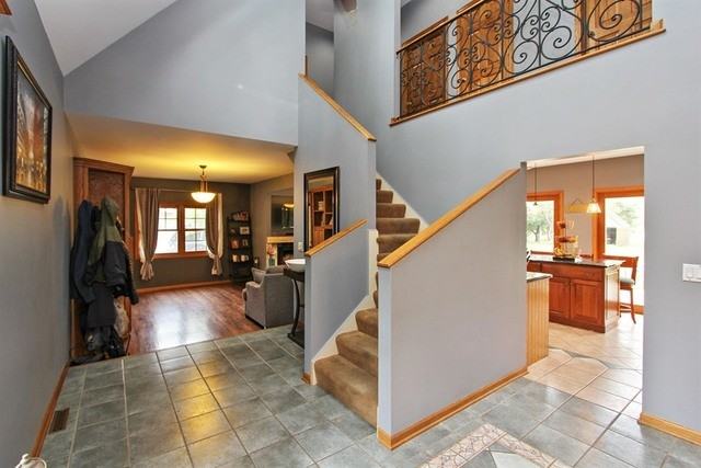 336 Rye Rd - Photo 2 of 20