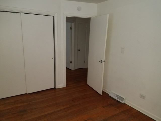 2118 Gabriel Ave - Photo 3 of 8