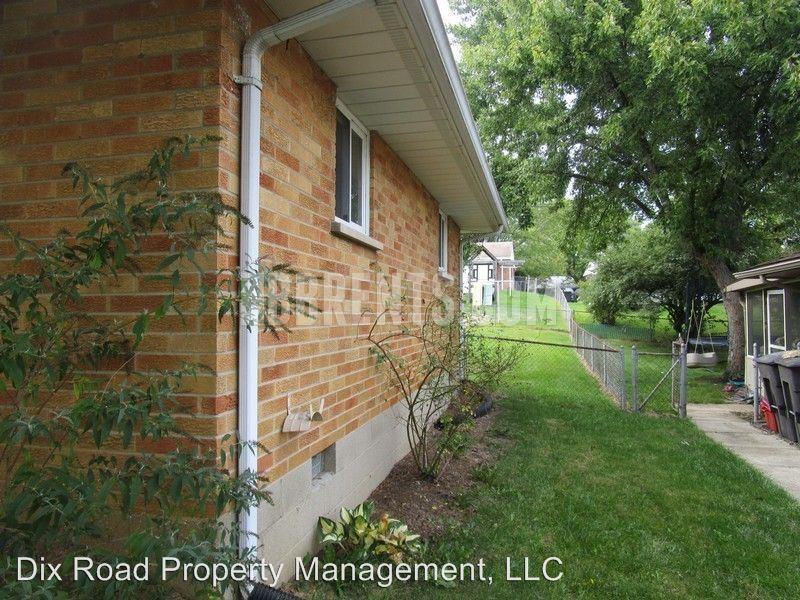 653 Peach Orchard Dr - Photo 2 of 15