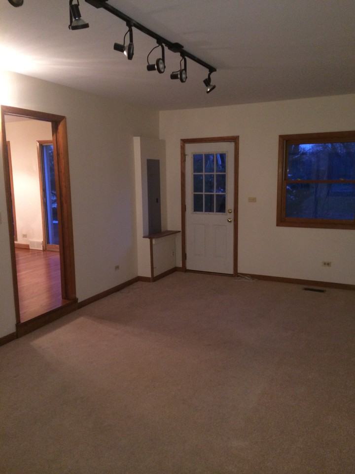 123 Ann St - Photo 2 of 22