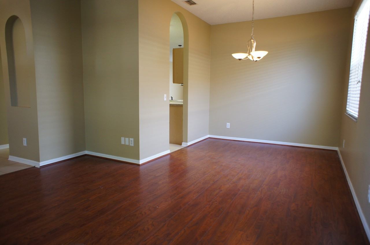 1419 Loretto Cir - Photo 2 of 16