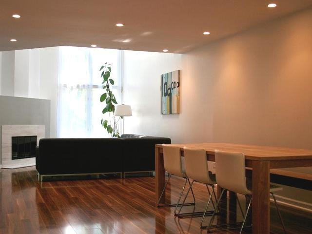 22W112 Butterfield Rd #112 - Photo 3 of 11