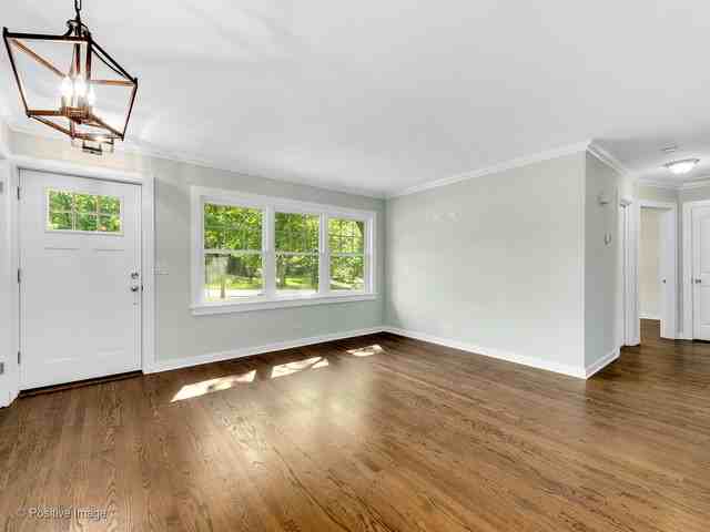 142 N Prospect Ave - Photo 3 of 19