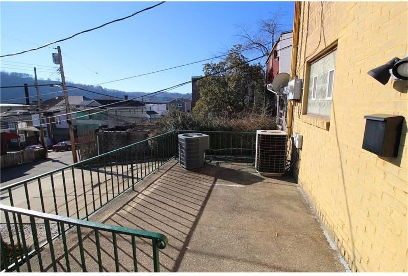 280 Freeport Rd - Photo 2 of 14