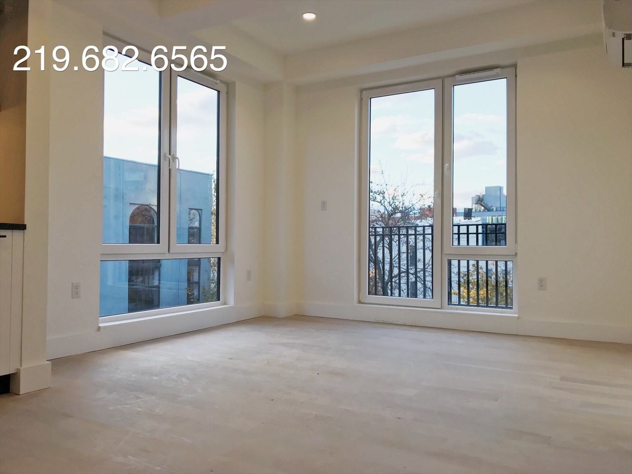 961 Willoughby Avenue #03K