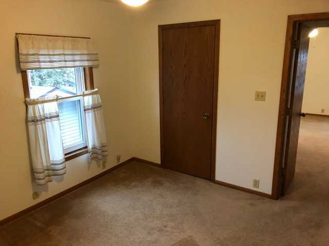 609 Blakely St #609 - Photo 2 of 8