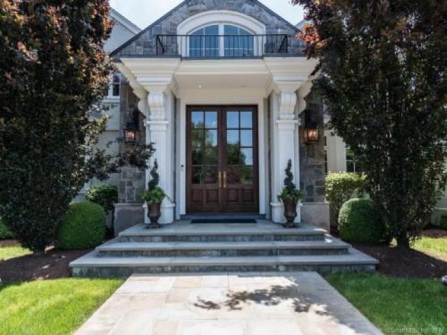 31 Singing Oaks Dr - Photo 3 of 6