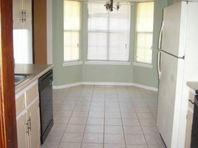129 Cherri Dr - Photo 3 of 6