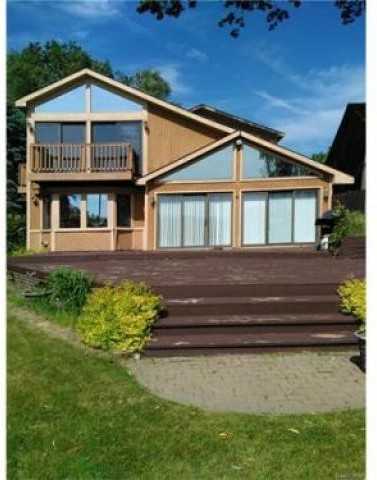 8863 Lakeview Dr - Photo 2 of 6