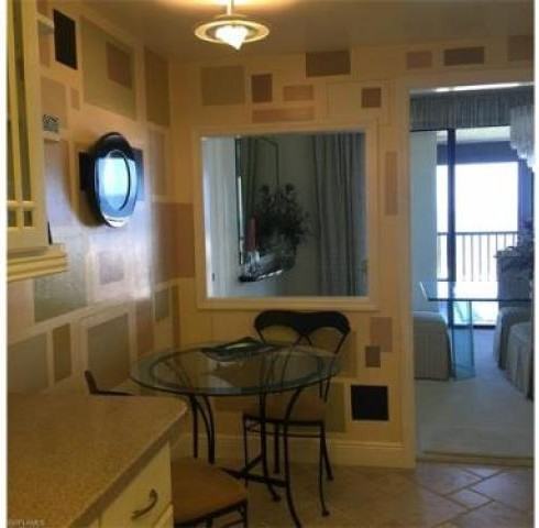2400 Gulf Shore Blvd N - Photo 2 of 6
