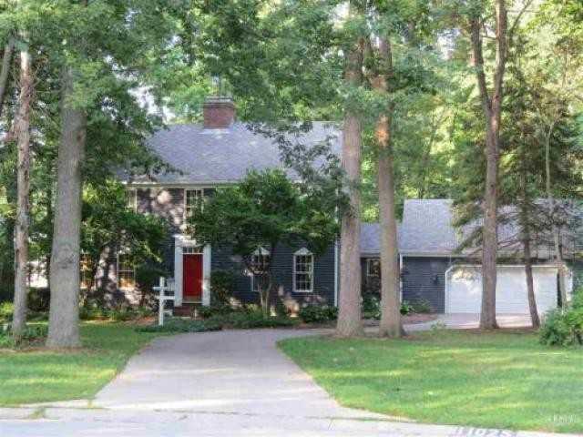 11025 Hickory Branch Ct - Photo 2 of 6