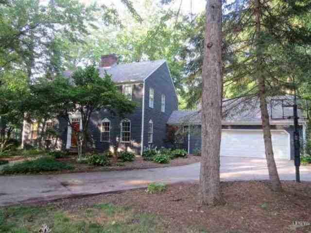 11025 Hickory Branch Ct - Photo 3 of 6