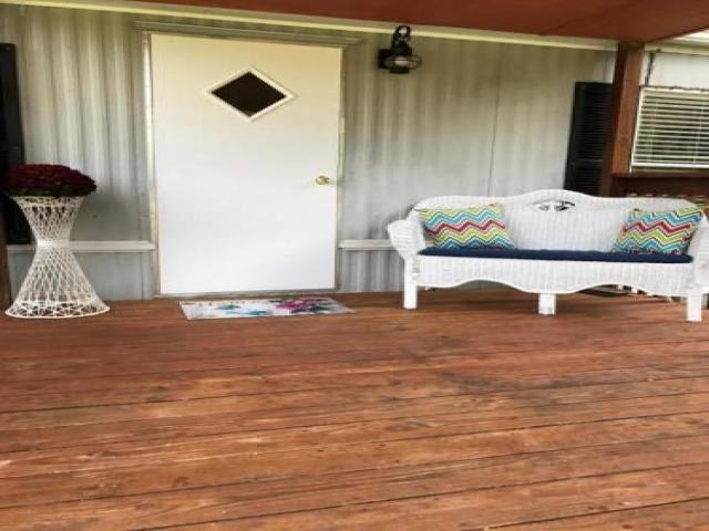 21530 SE 60th Ln - Photo 2 of 6