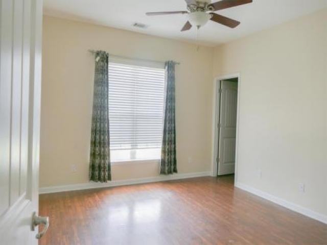 1043 Cold Springs Rd - Photo 2 of 6